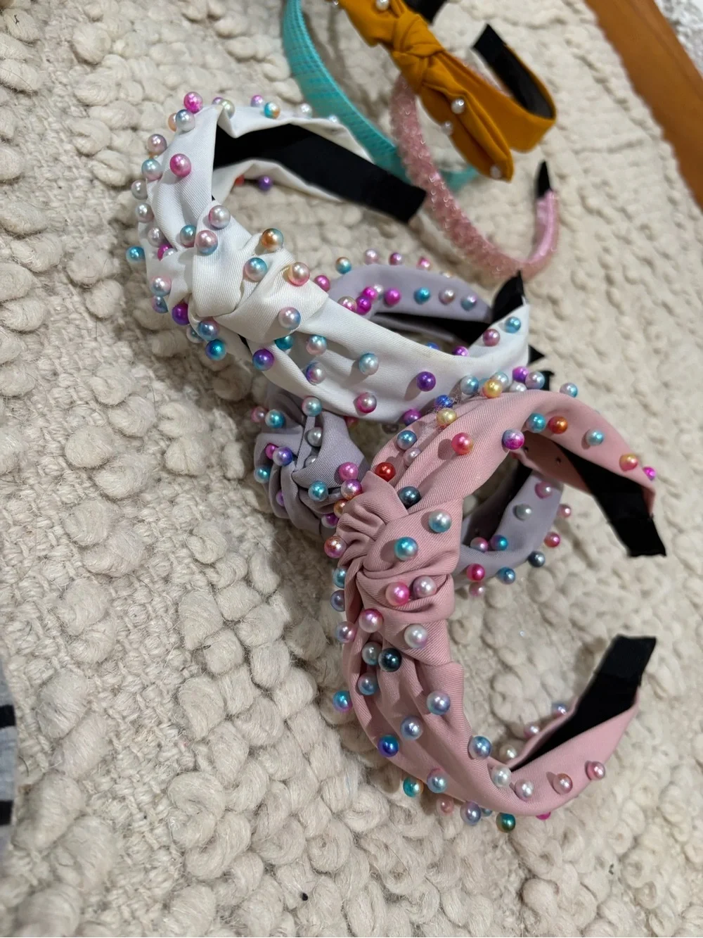 25 pieces Kids Multicolor Sequin & Pearl Hair Accessories Set